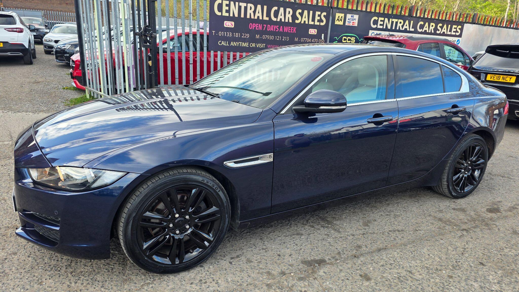 Jaguar XE - Image 15