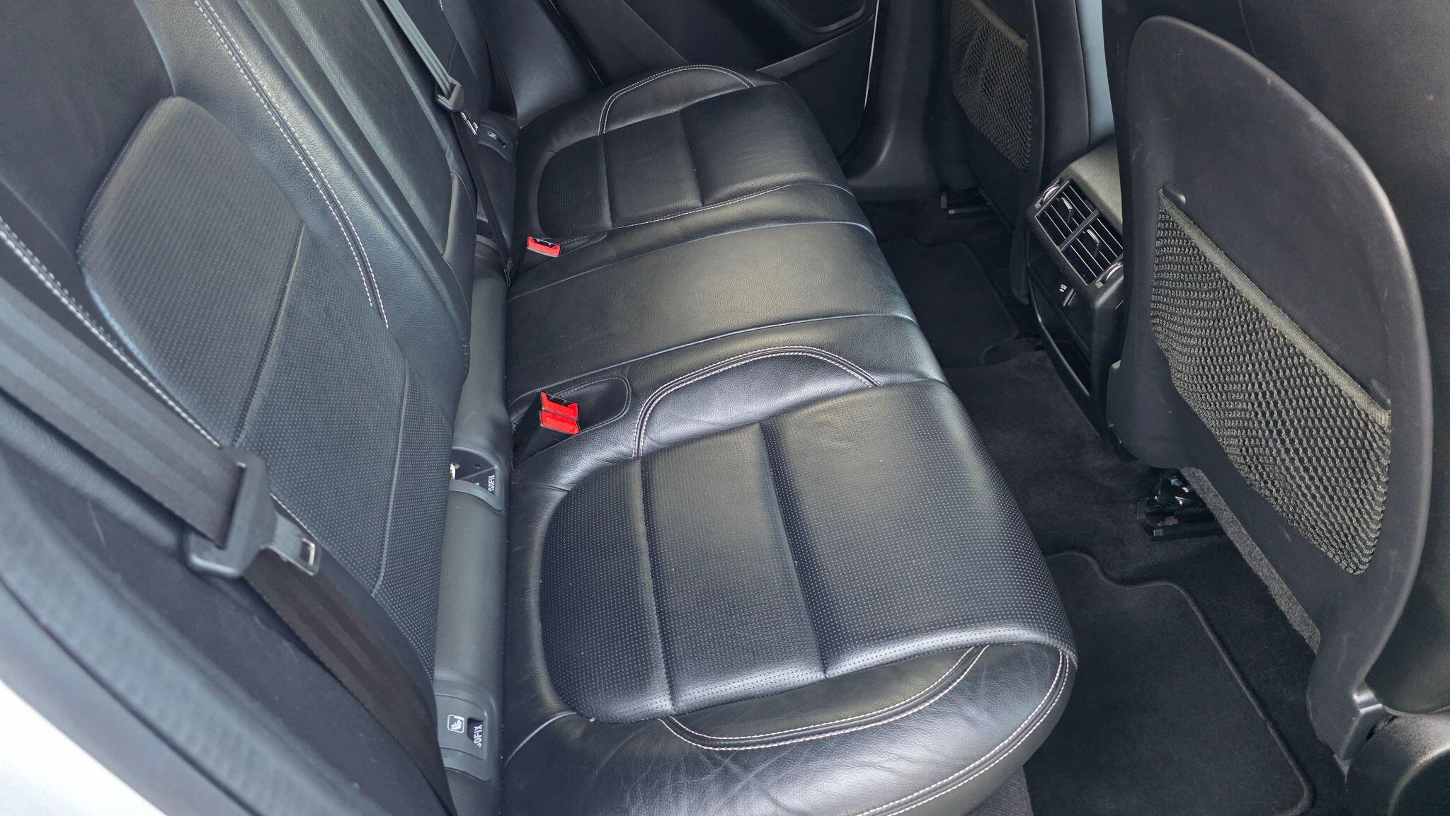 Jaguar E-Pace - Image 28