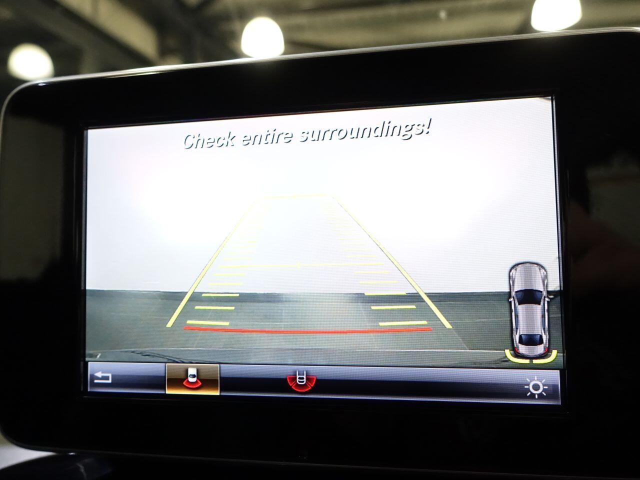 Mercedes C-Class - Image 35