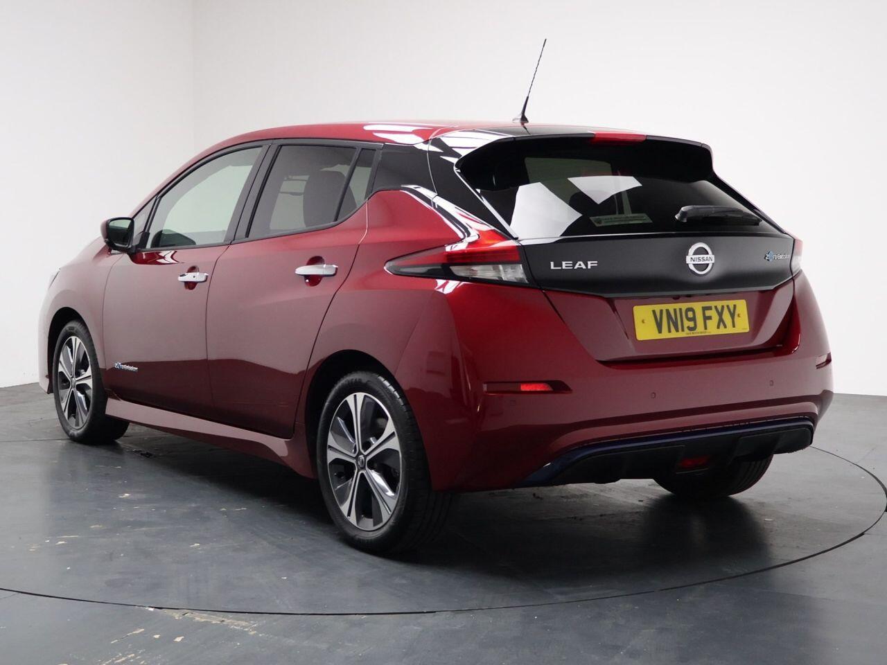 Nissan Leaf - Image 9