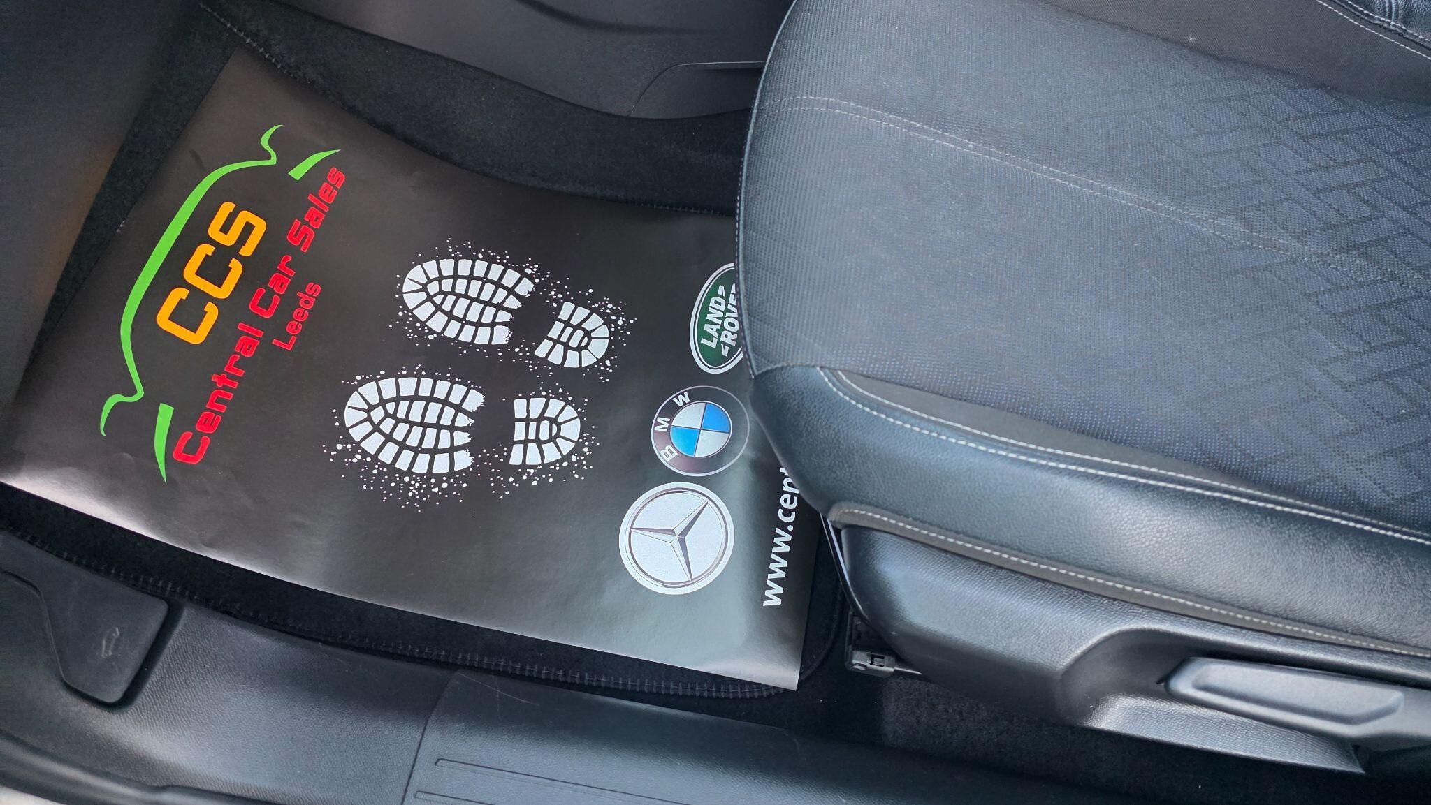 Vauxhall Corsa - Image 30