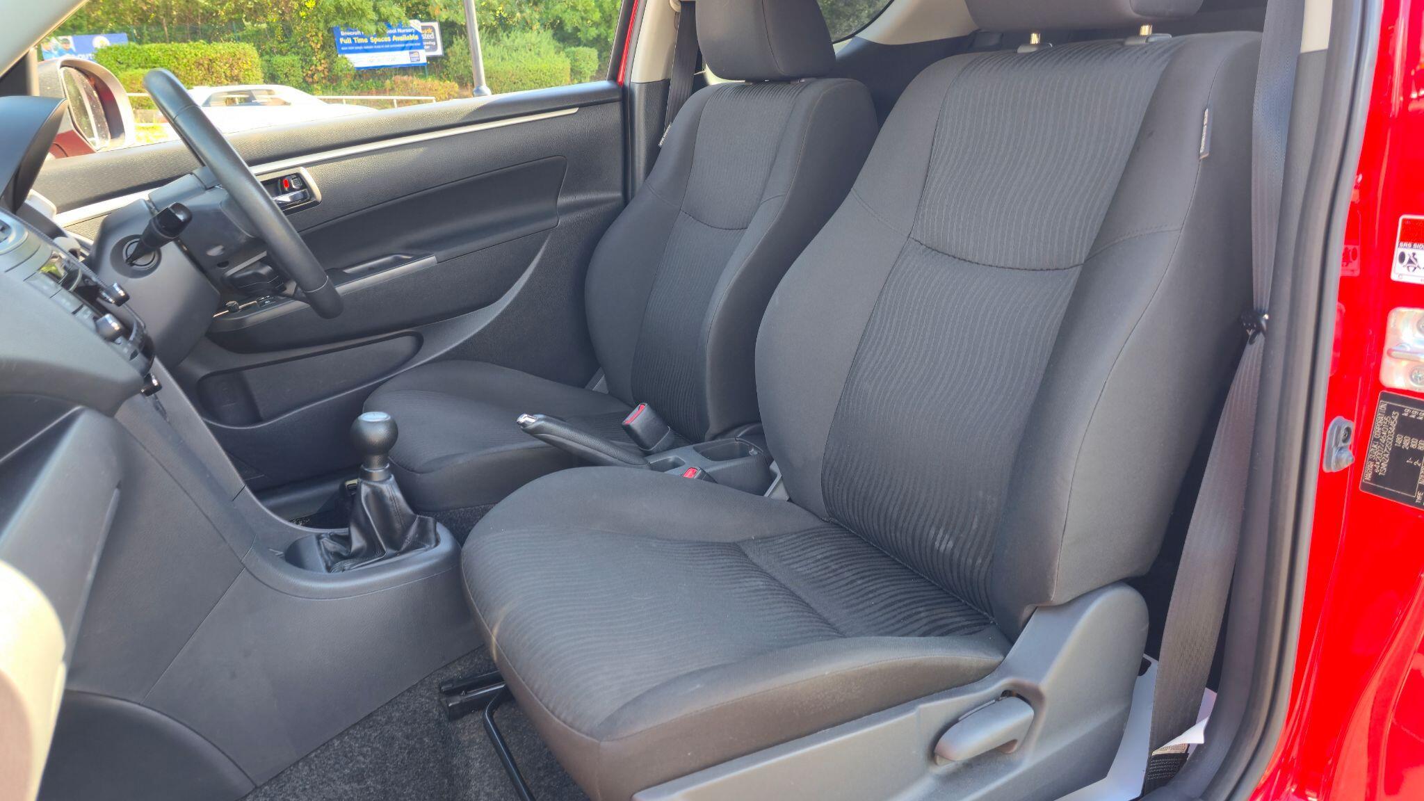 Suzuki Swift - Image 17