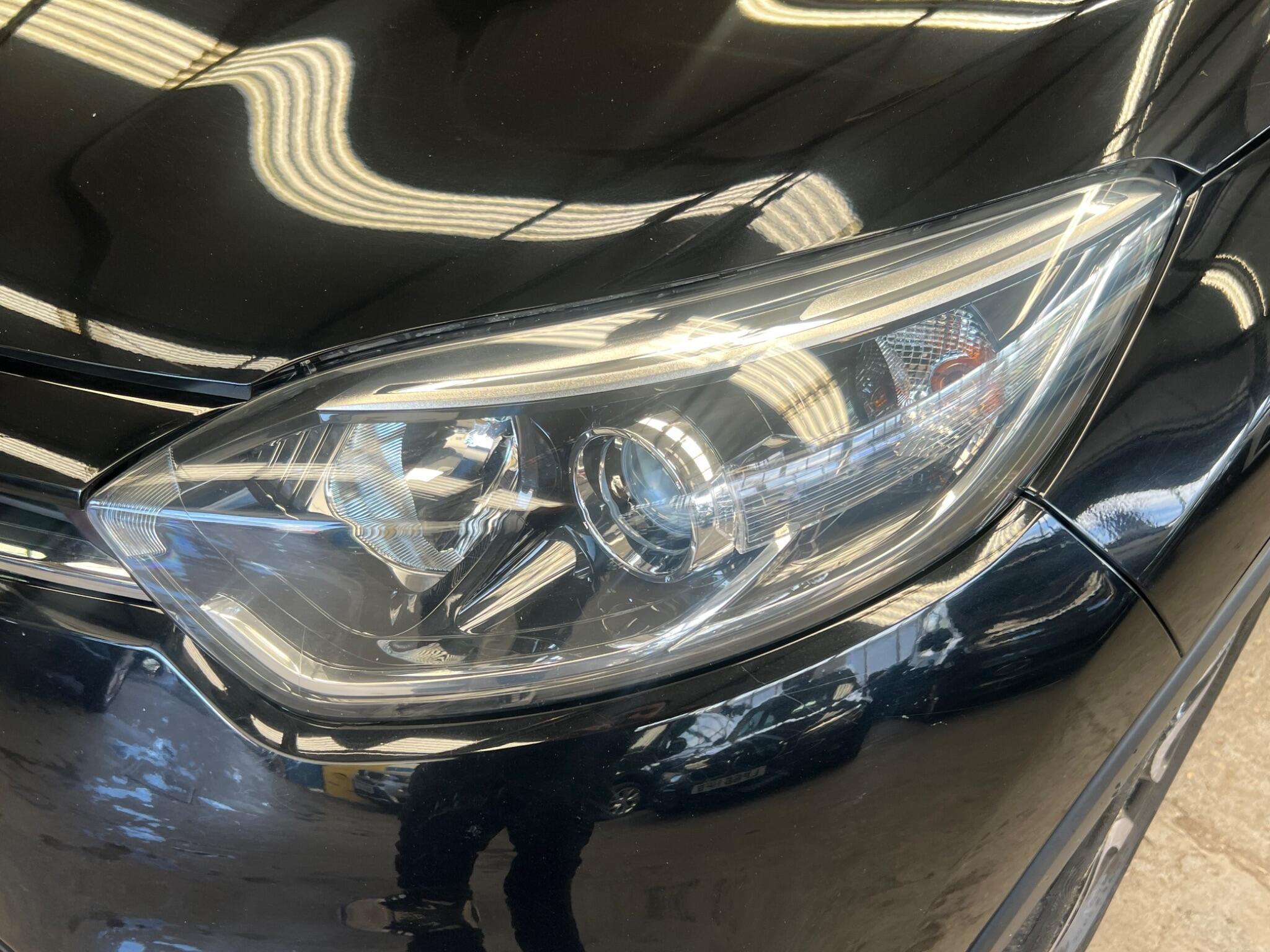 Renault Captur - Image 14