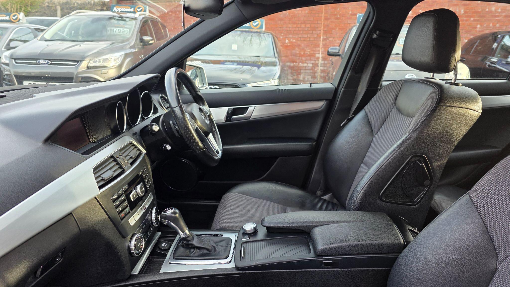 Mercedes C Class - Image 17