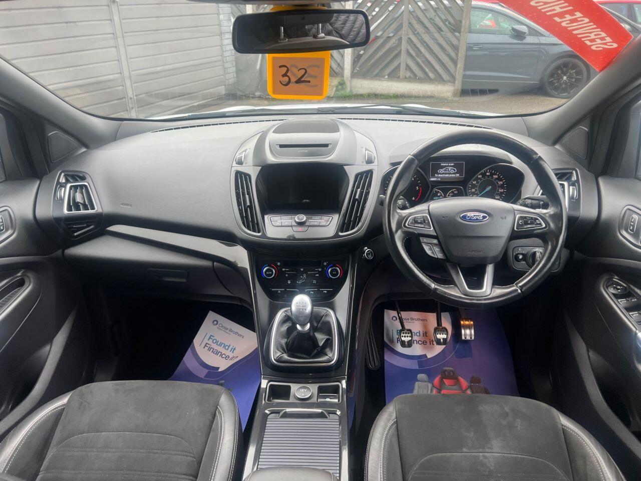Ford Kuga - Image 19