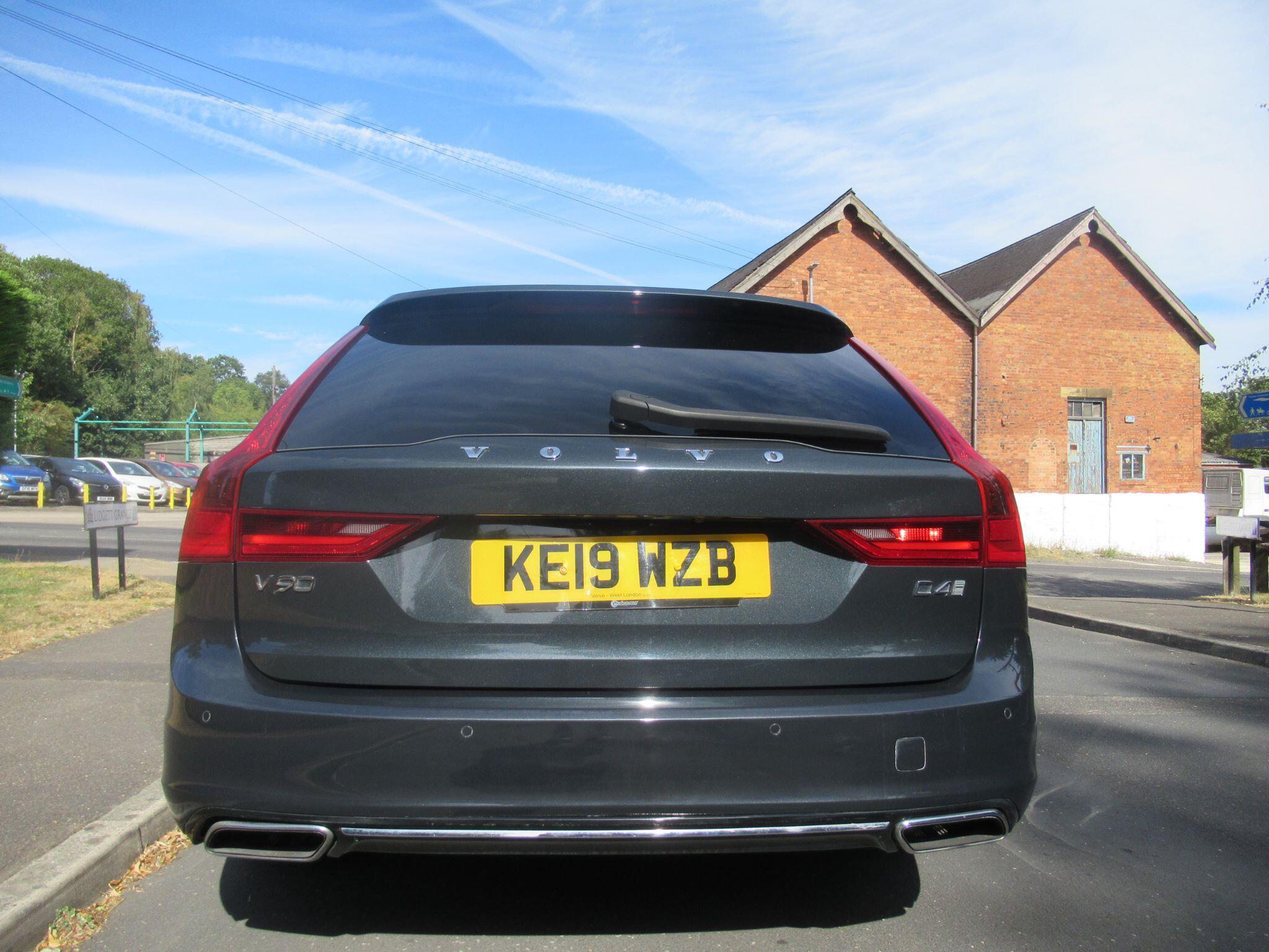 Volvo V90 - Image 5