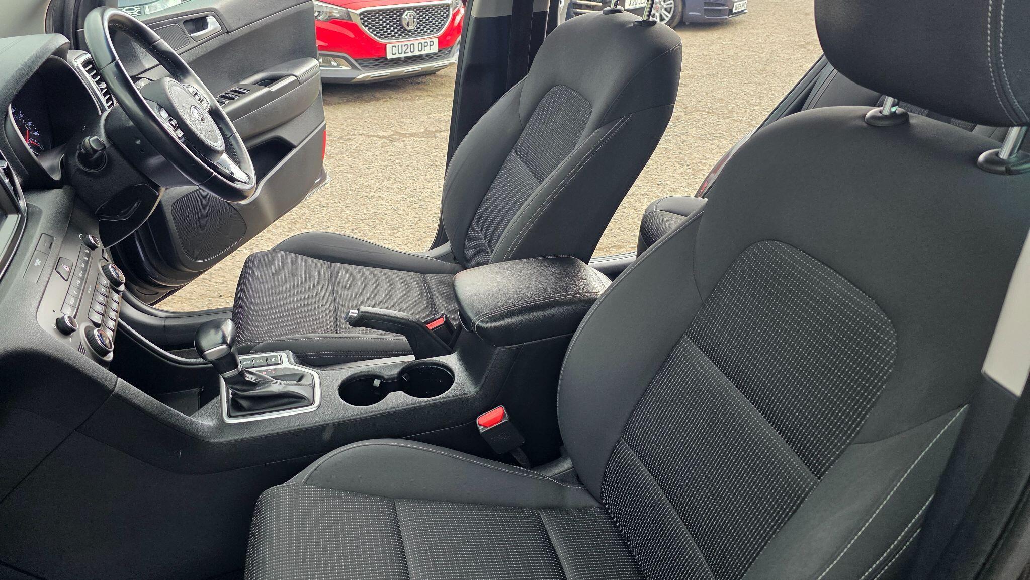 Kia Sportage - Image 43