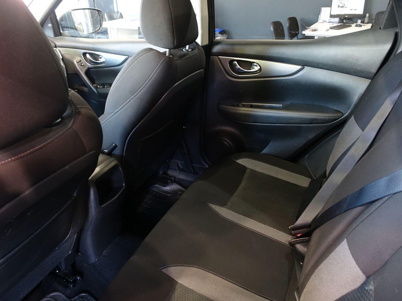 Nissan Qashqai - Image 8