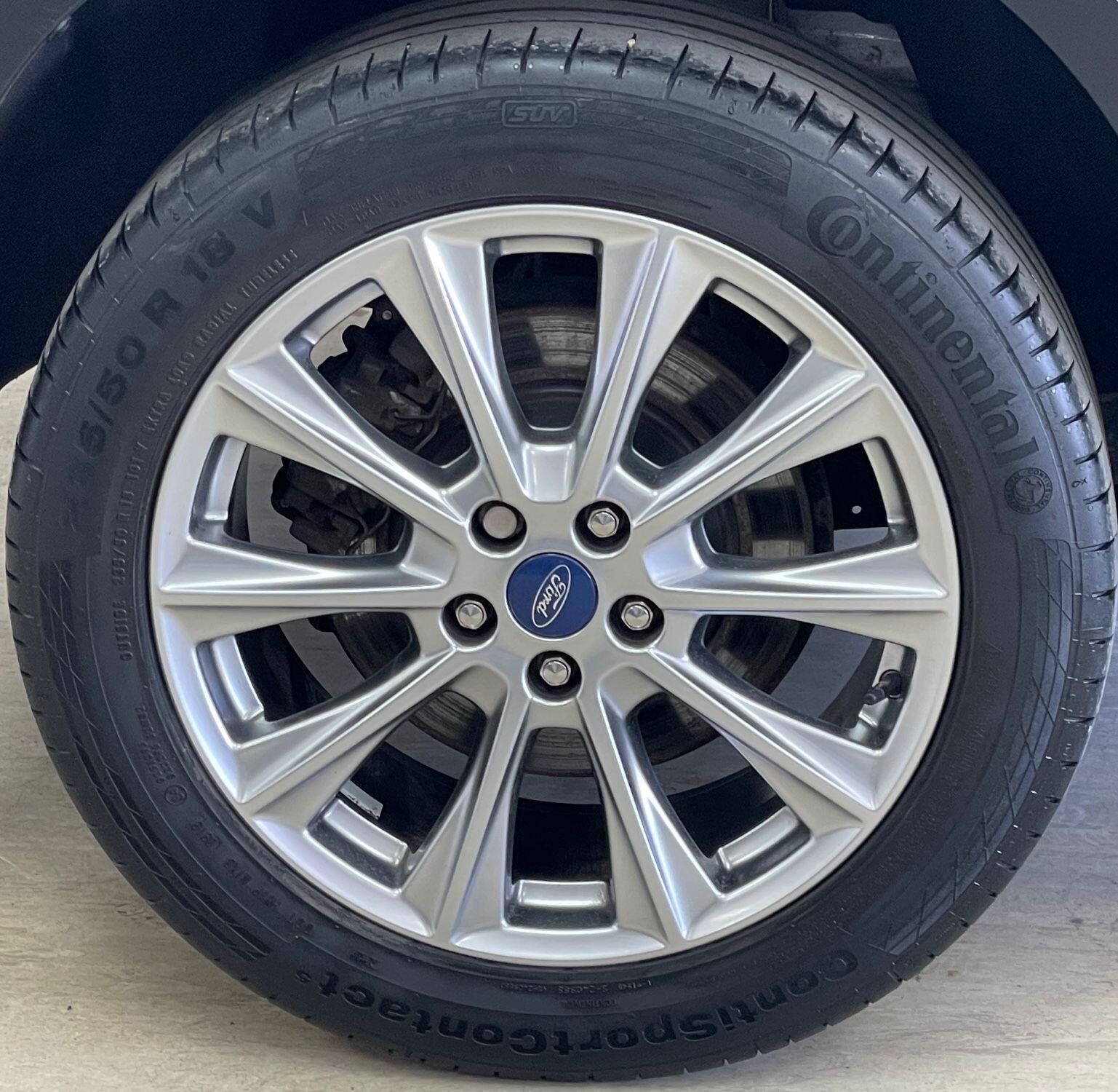 Ford Kuga - Image 14