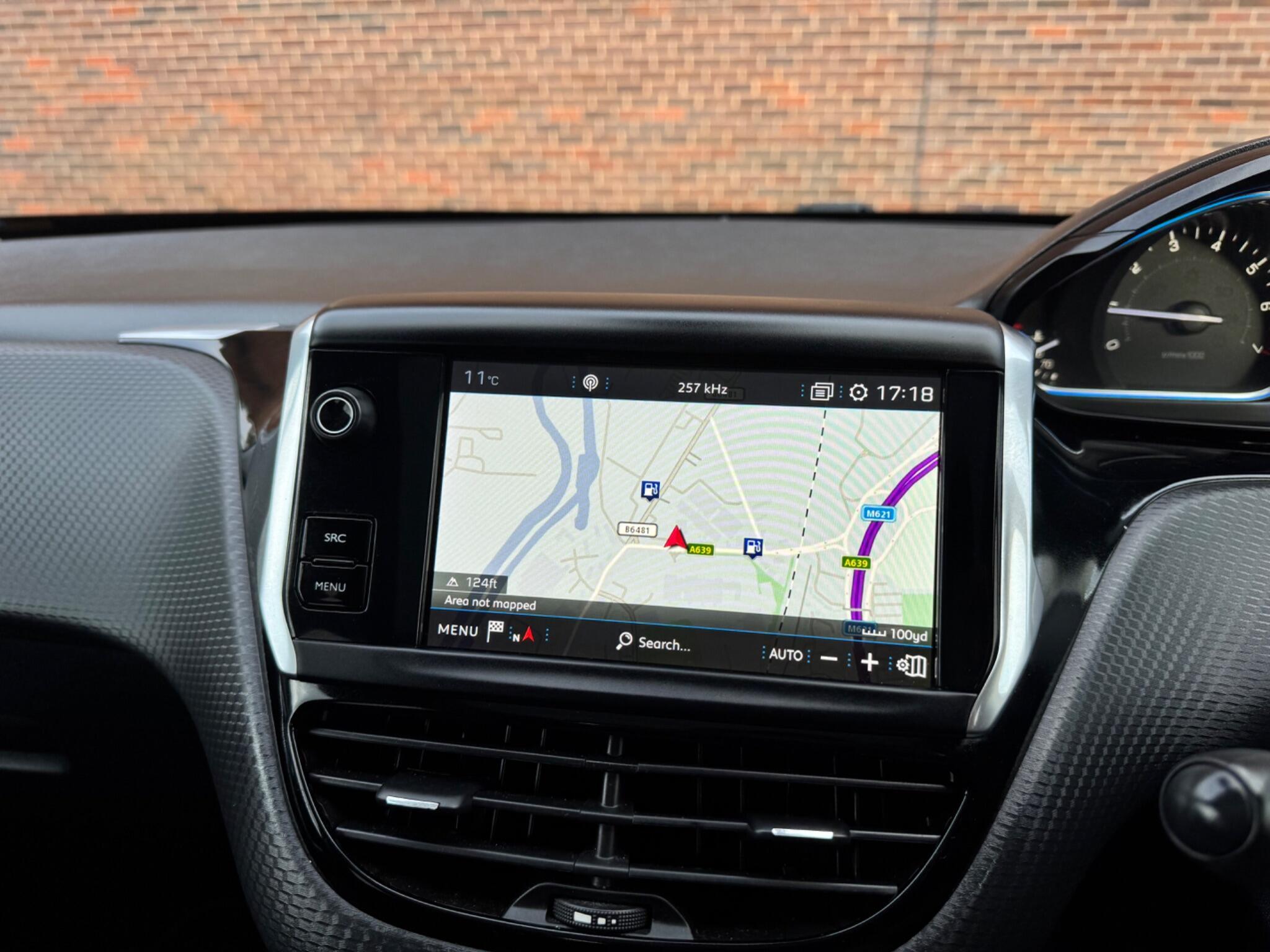 Peugeot 2008 - Image 48