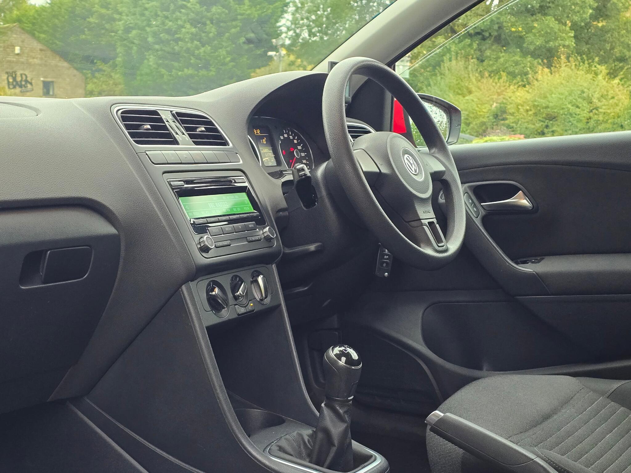 Volkswagen Polo - Image 2