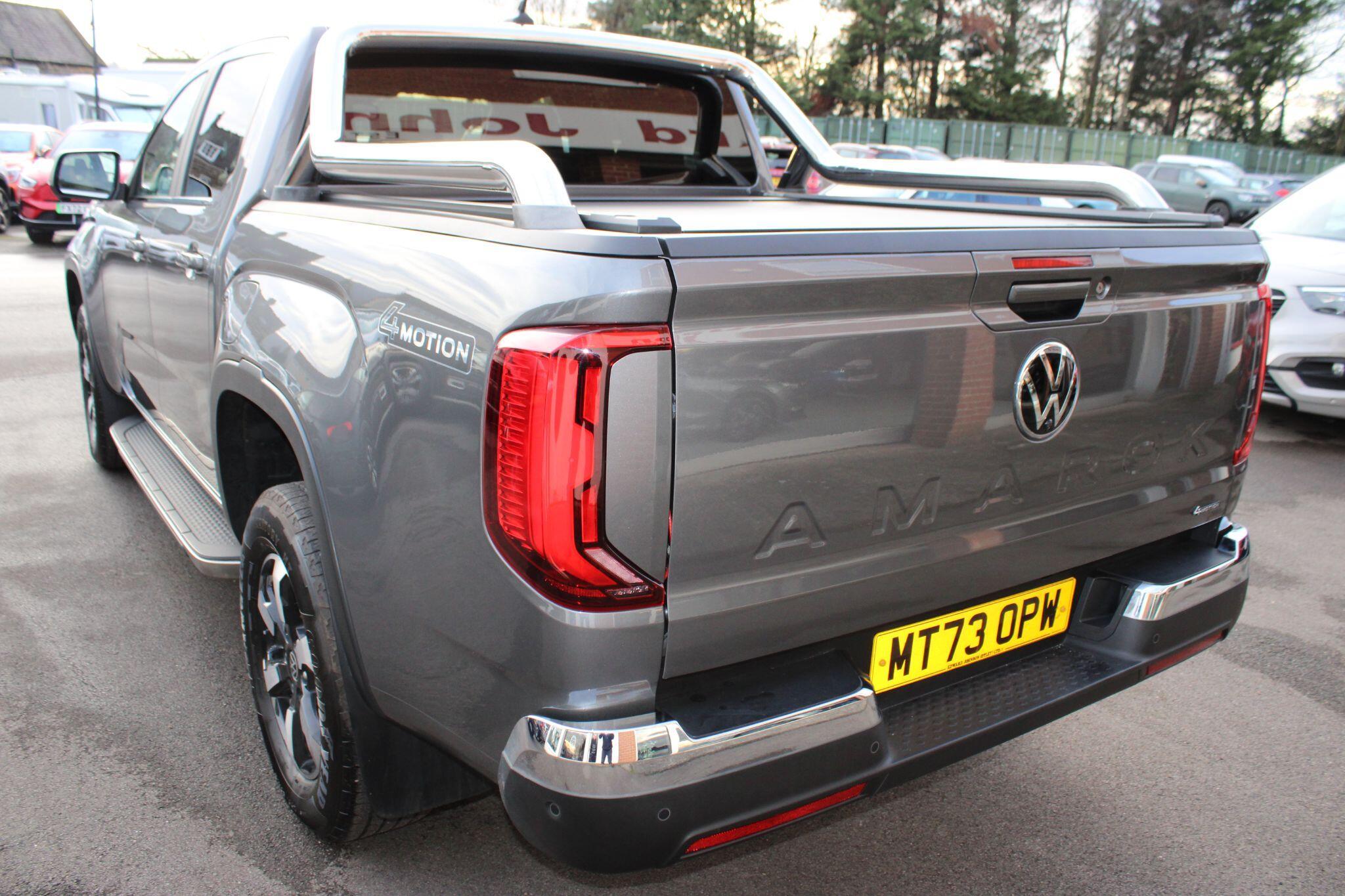 Volkswagen Amarok - Image 13