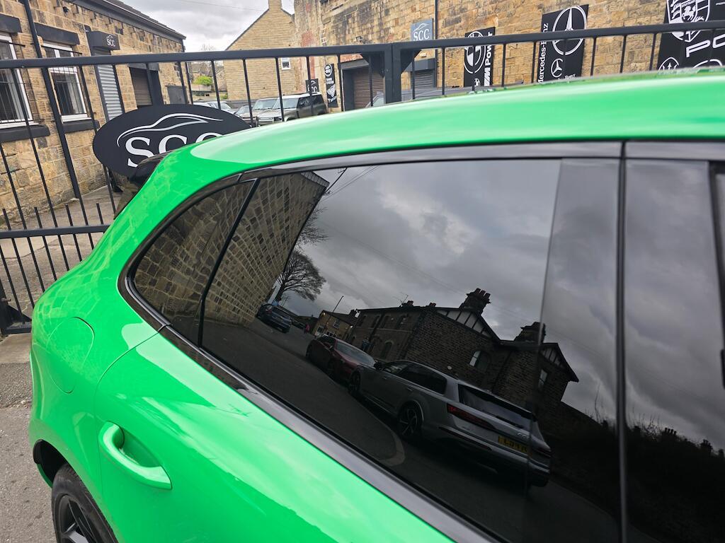 Porsche Macan - Image 27