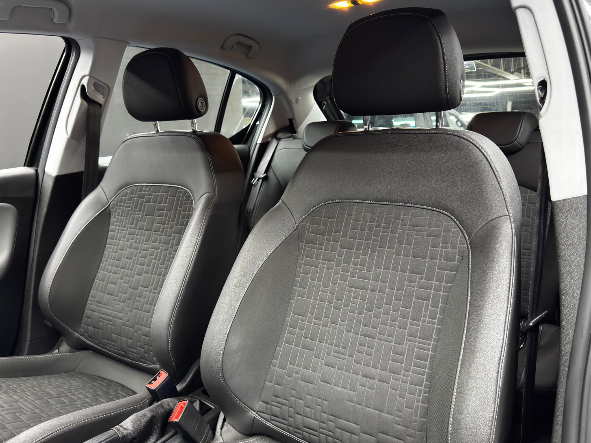Vauxhall Corsa - Image 14