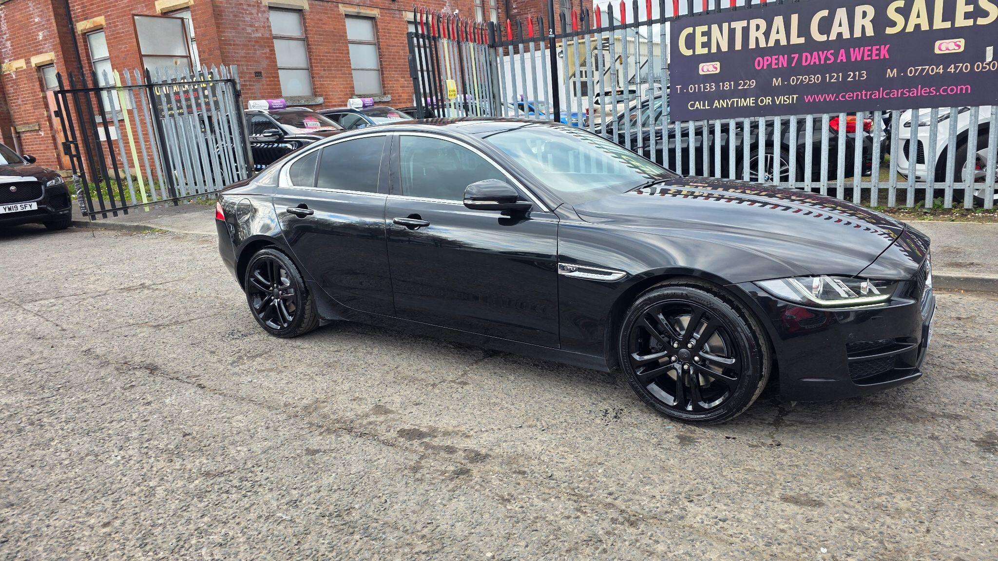 Jaguar XE - Image 5