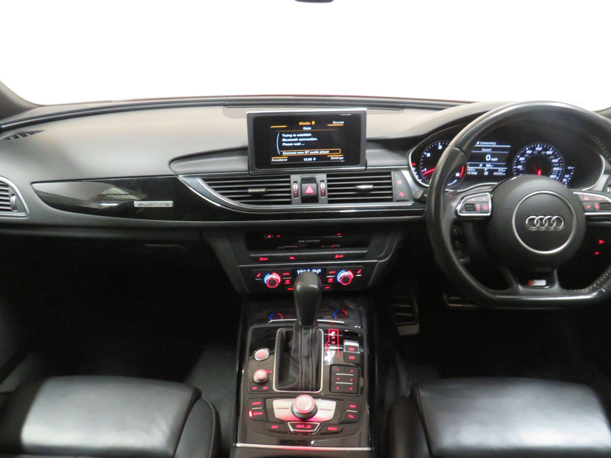 Audi A6 Avant - Image 13