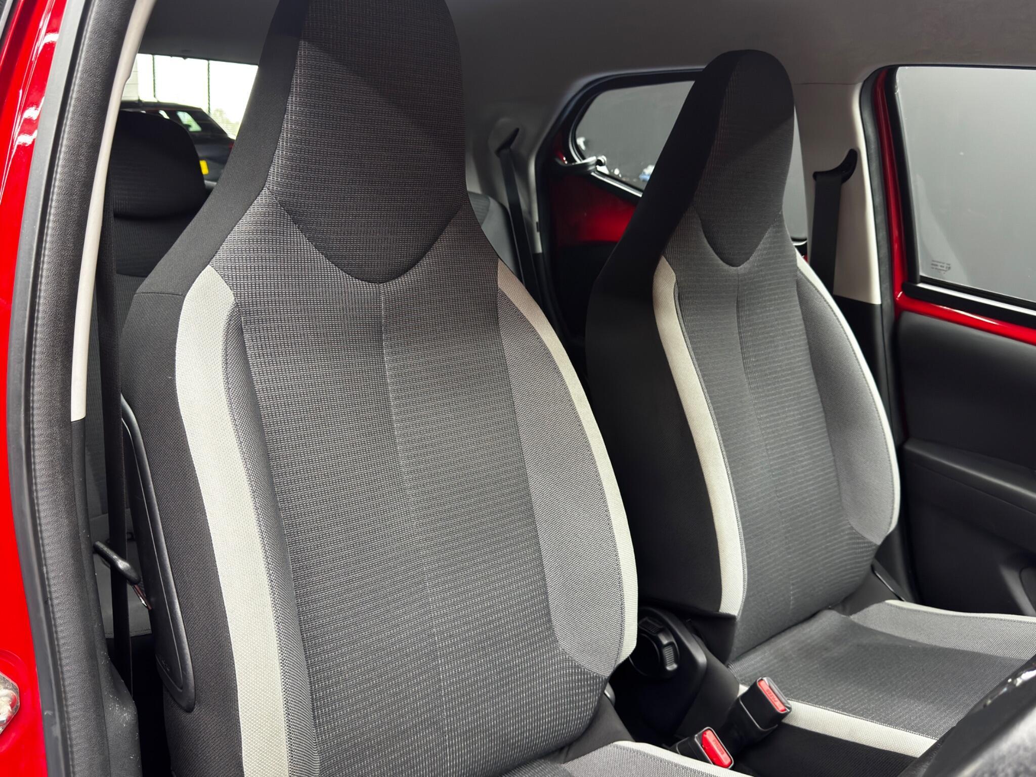 Toyota Aygo - Image 12
