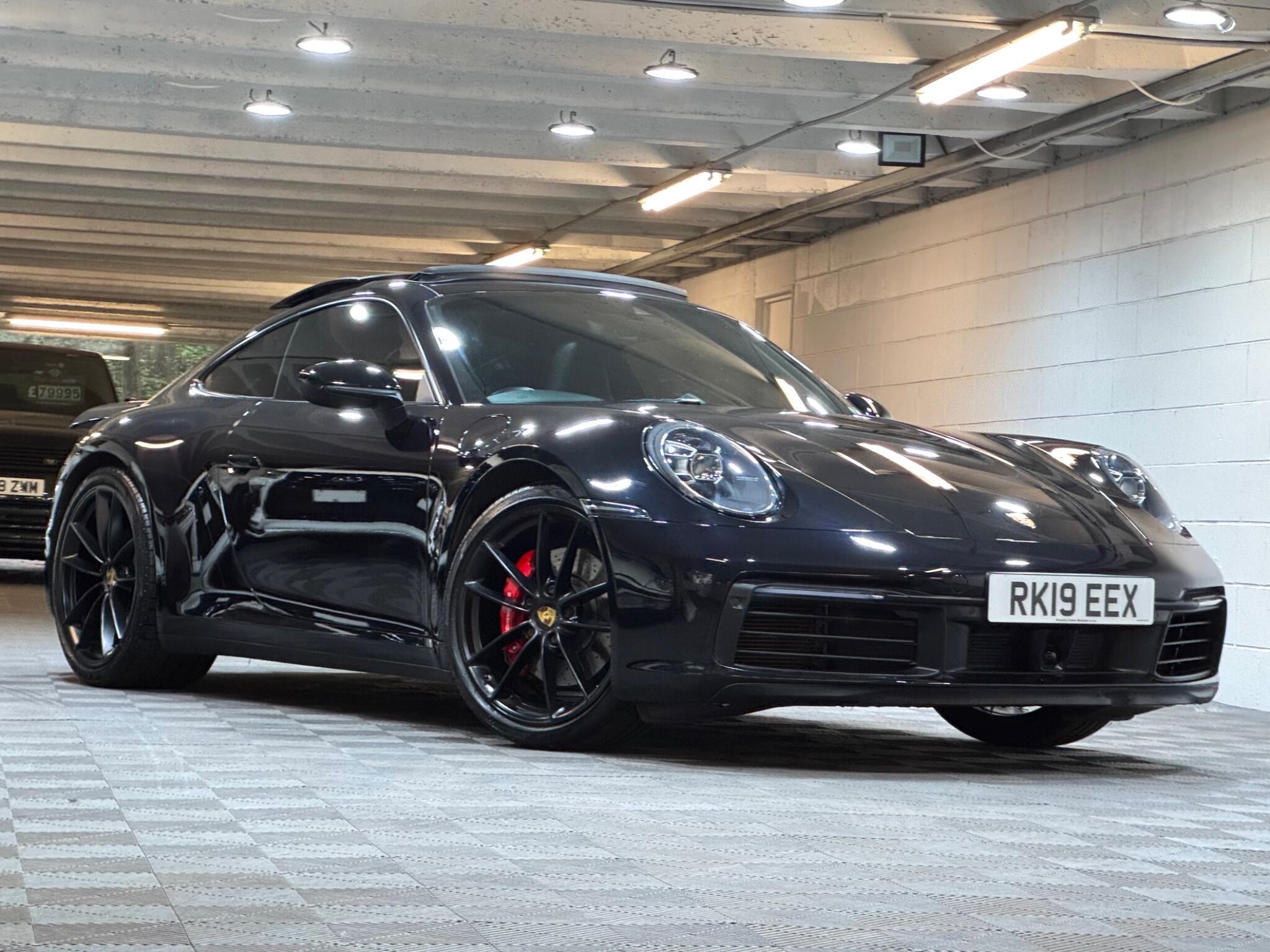 Porsche 911 - Image 19