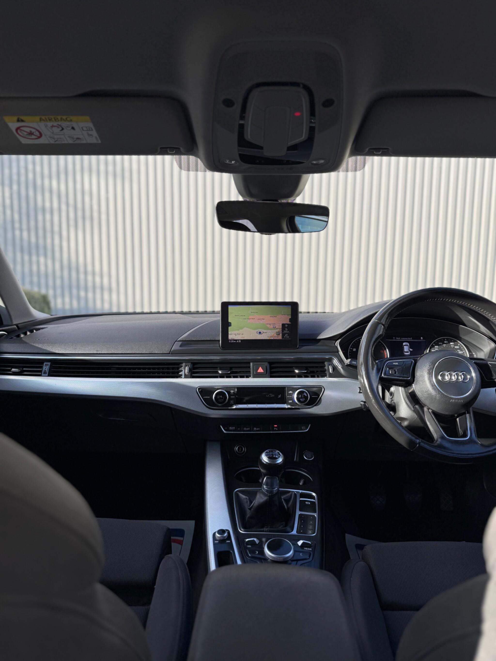 Audi A4 Avant - Image 31