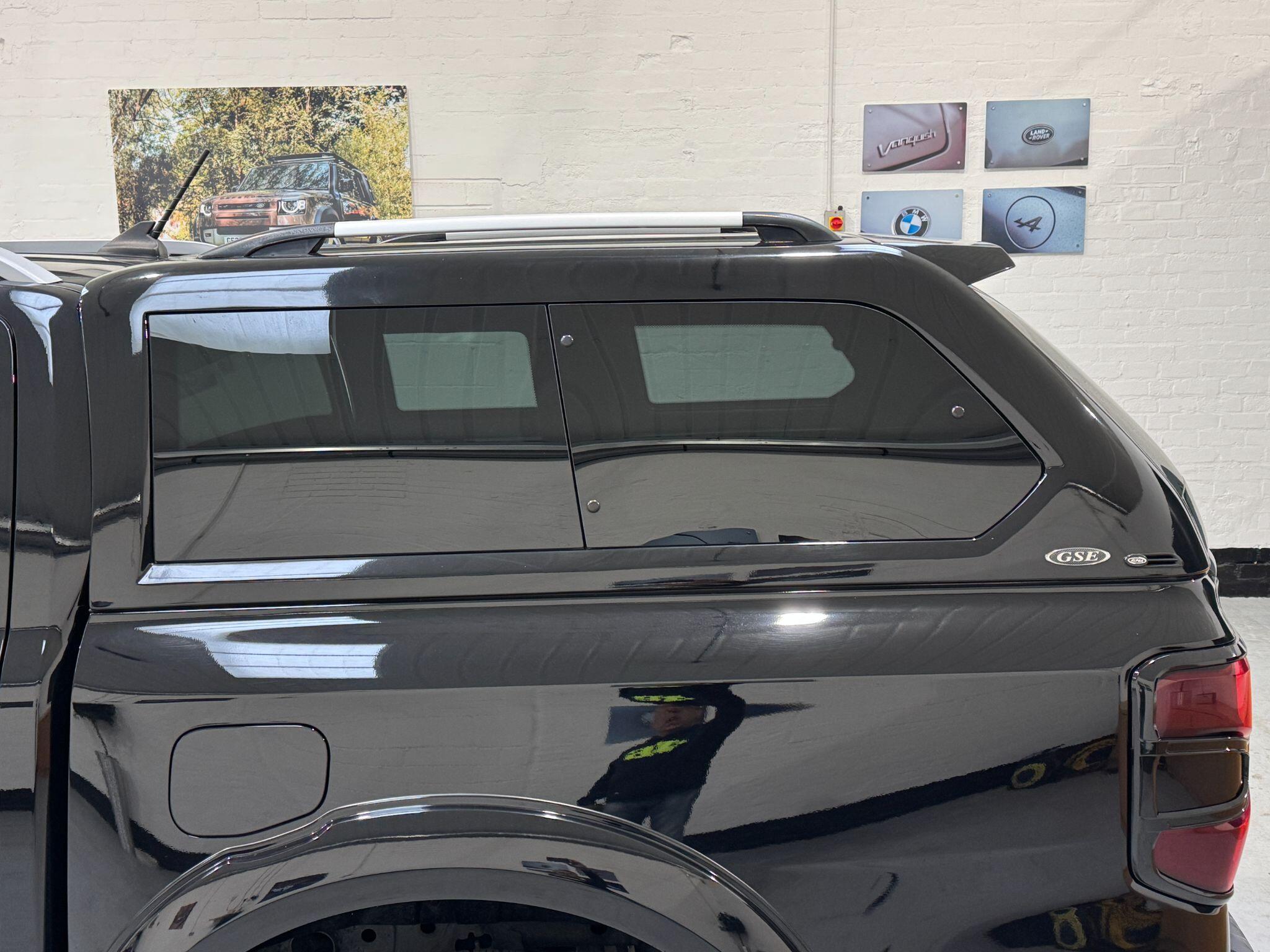 Ford Ranger - Image 12