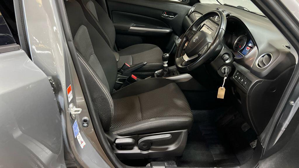 Suzuki Vitara - Image 3