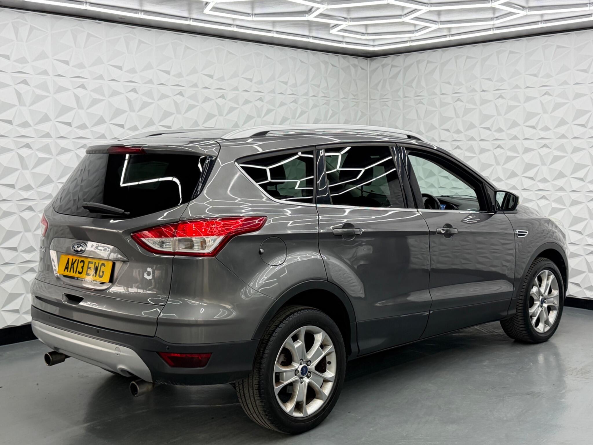 Ford Kuga - Image 11