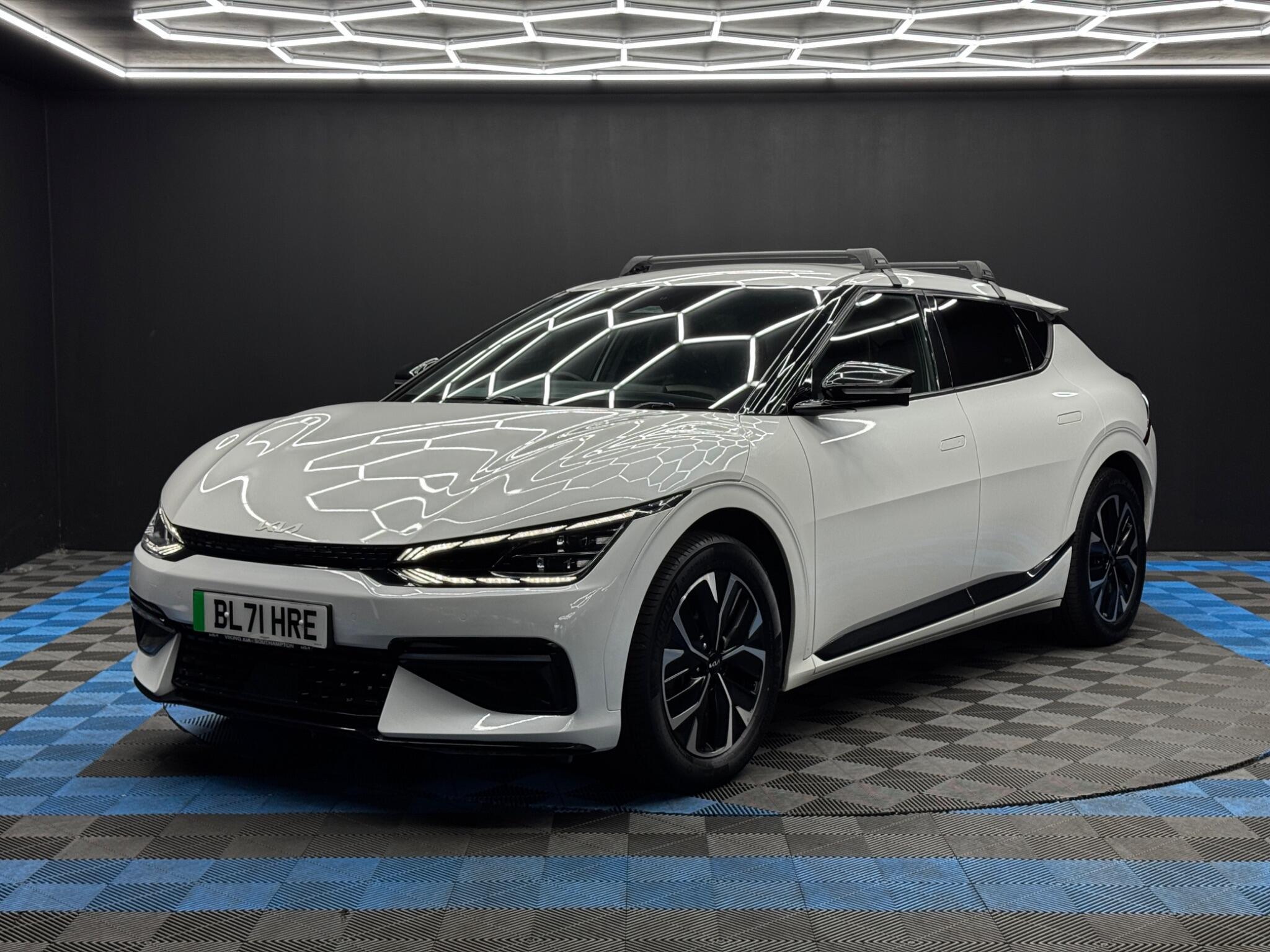 Kia EV6 - Image 3
