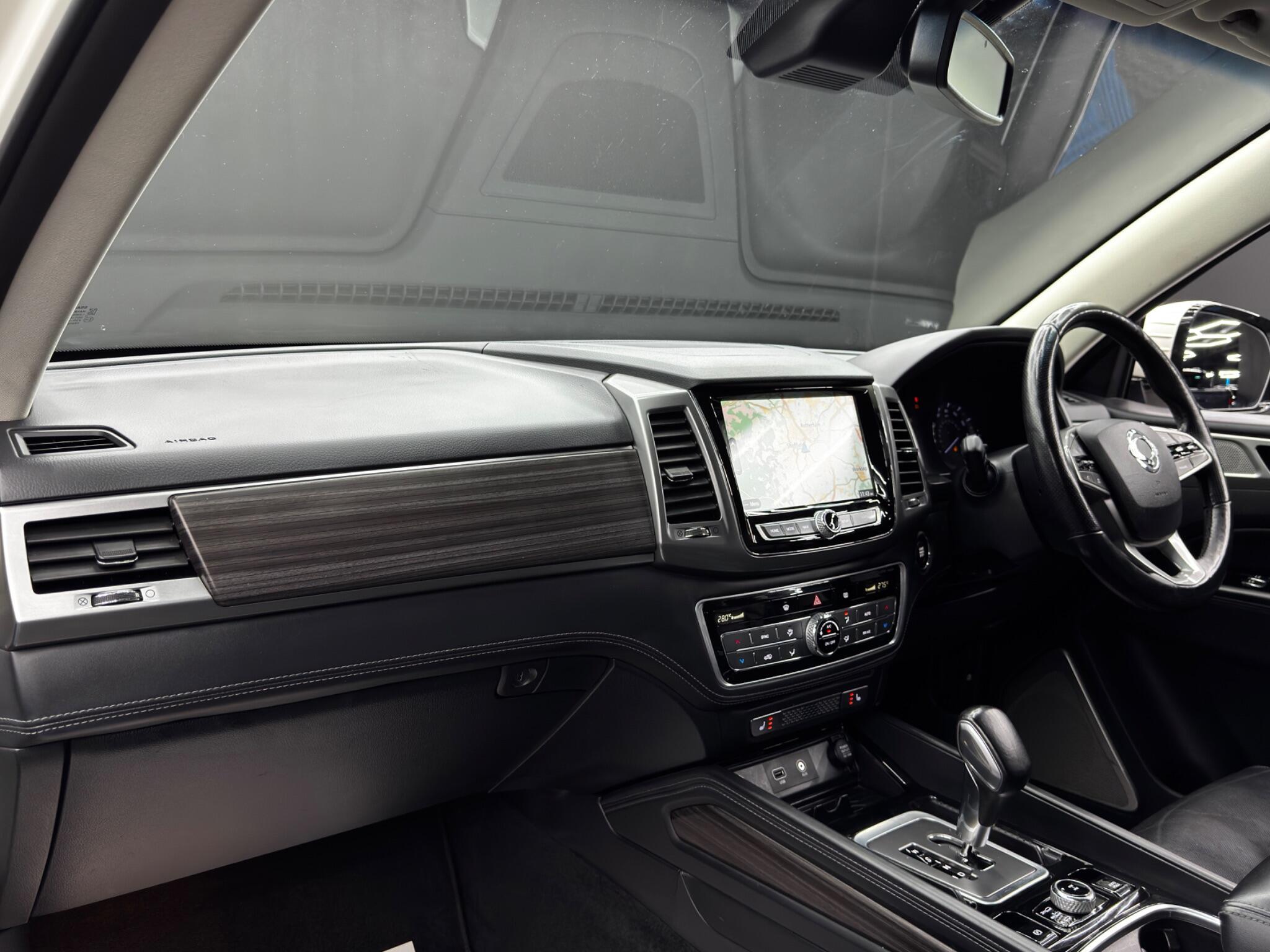 Ssangyong Rexton - Image 11