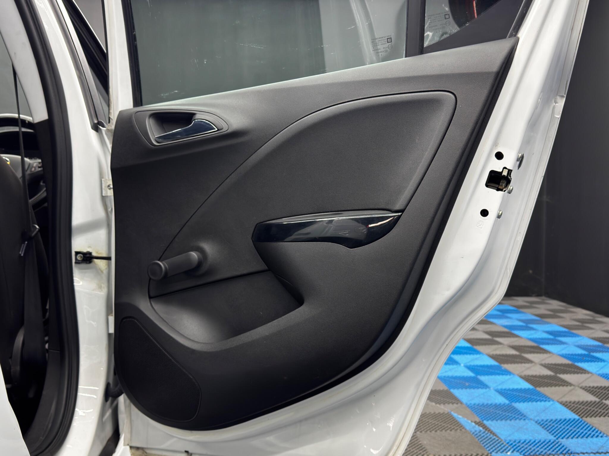 Vauxhall Corsa - Image 35