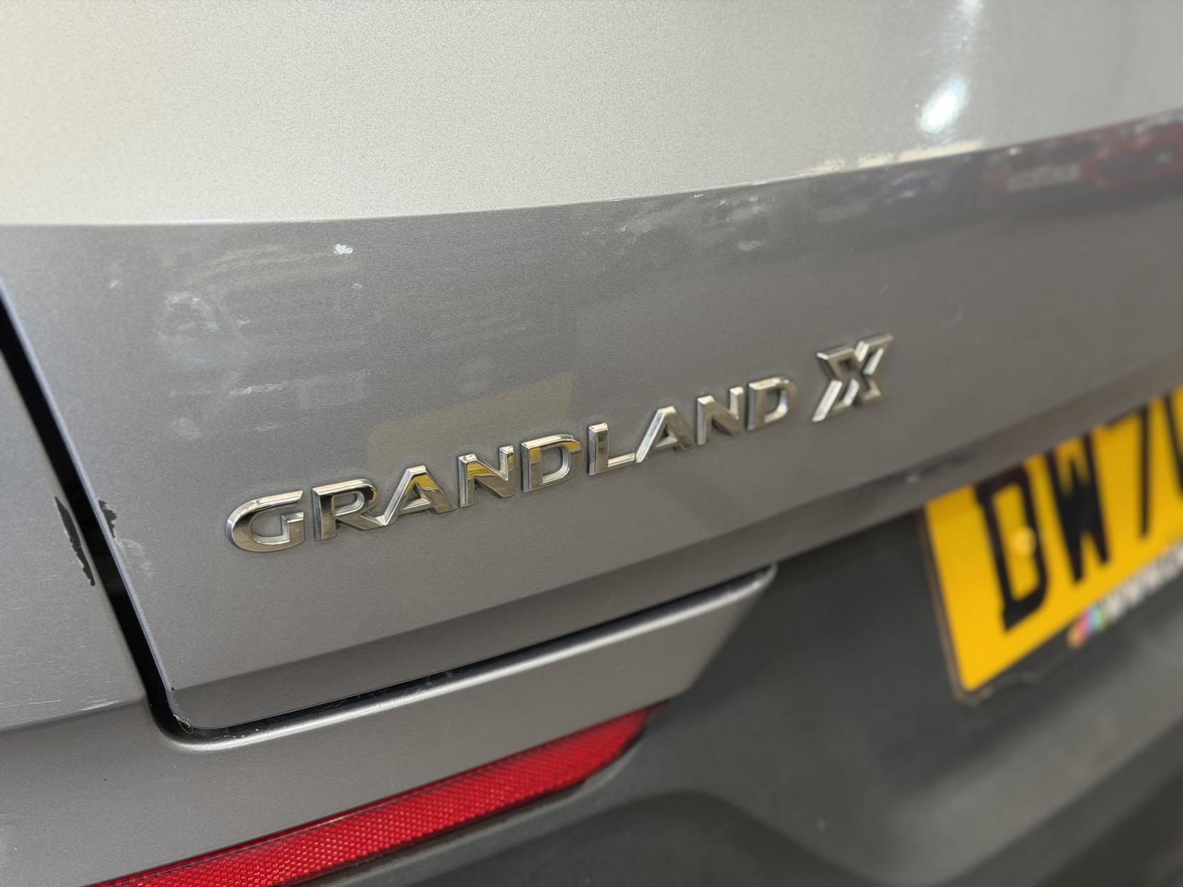 Vauxhall Grandland X - Image 16