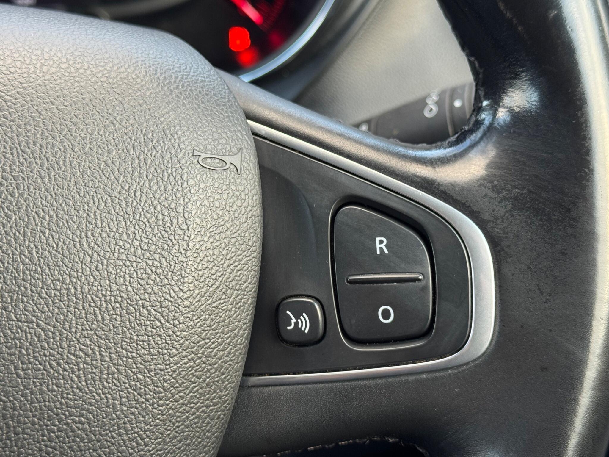 Renault Captur - Image 7