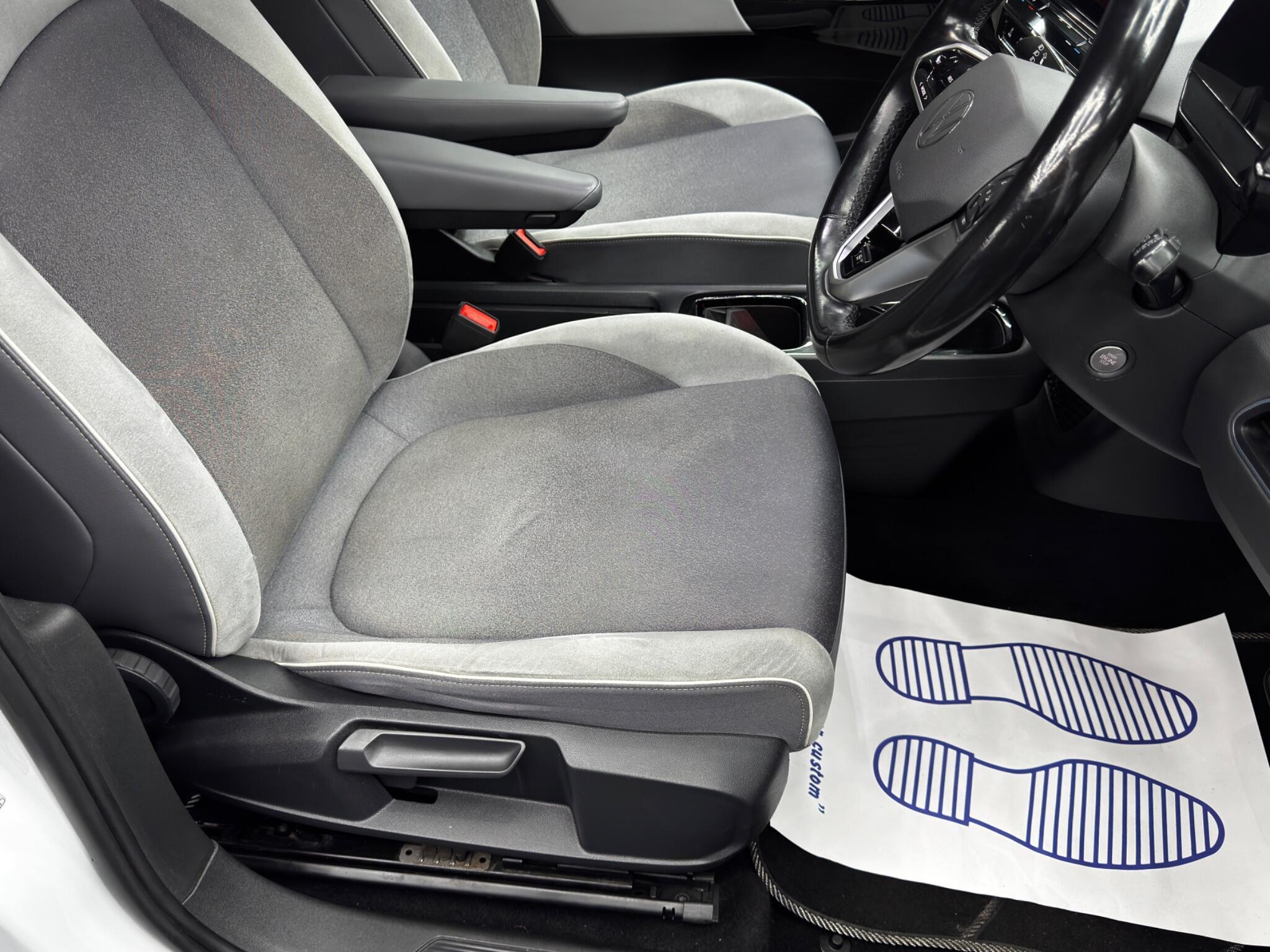 Volkswagen ID.3 - Image 13