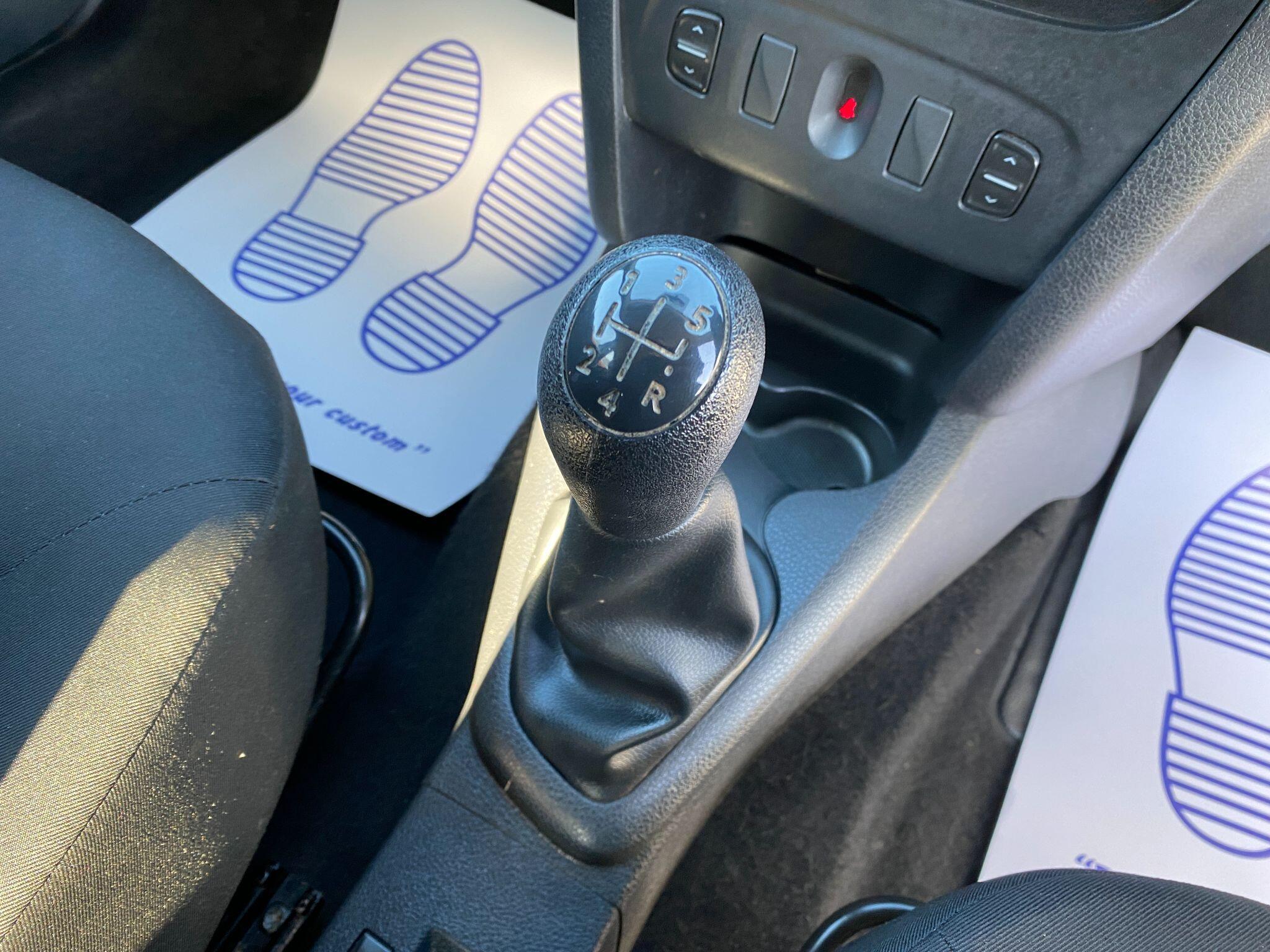Dacia Sandero - Image 44