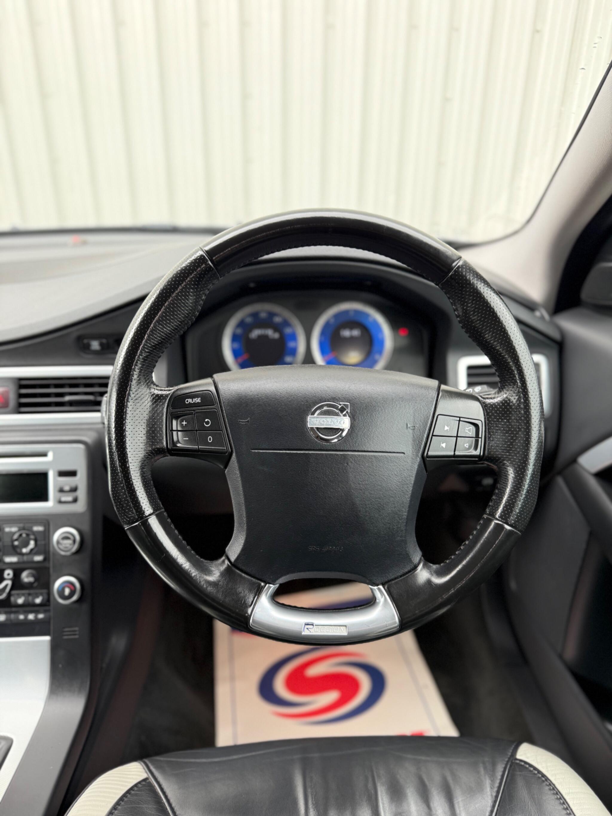 Volvo V70 - Image 31