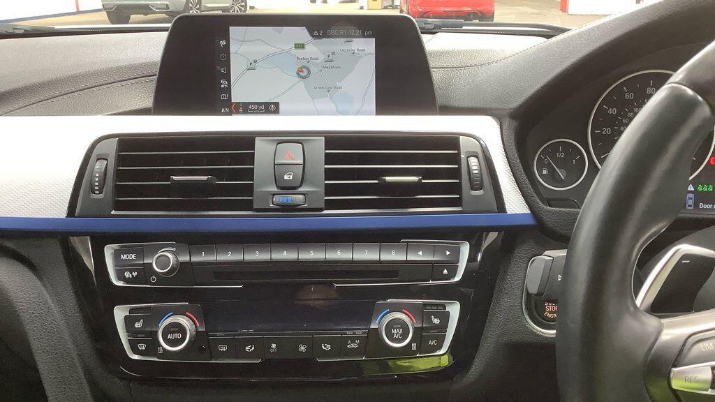 BMW 3 Series - Image 2