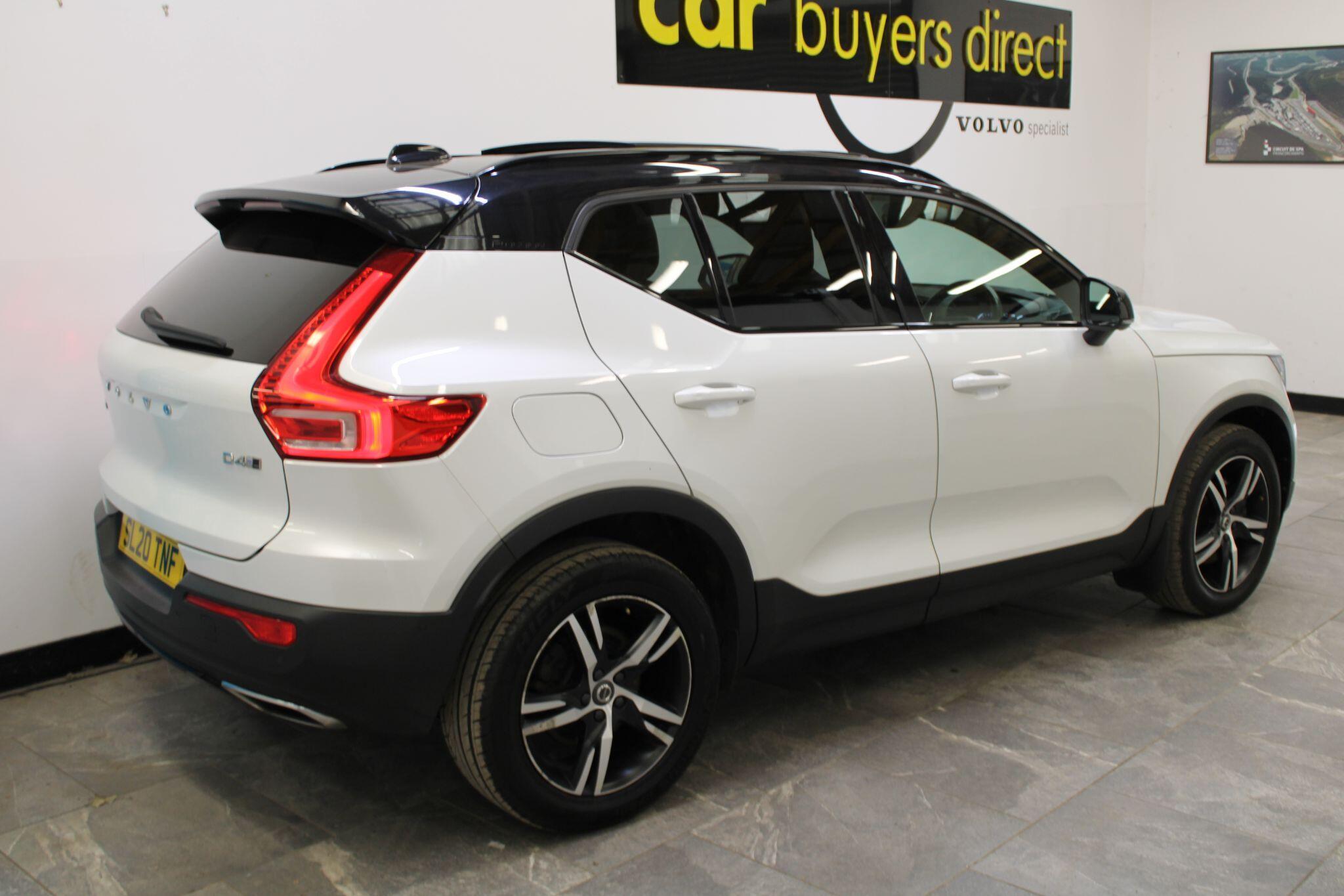 Volvo XC40 - Image 4
