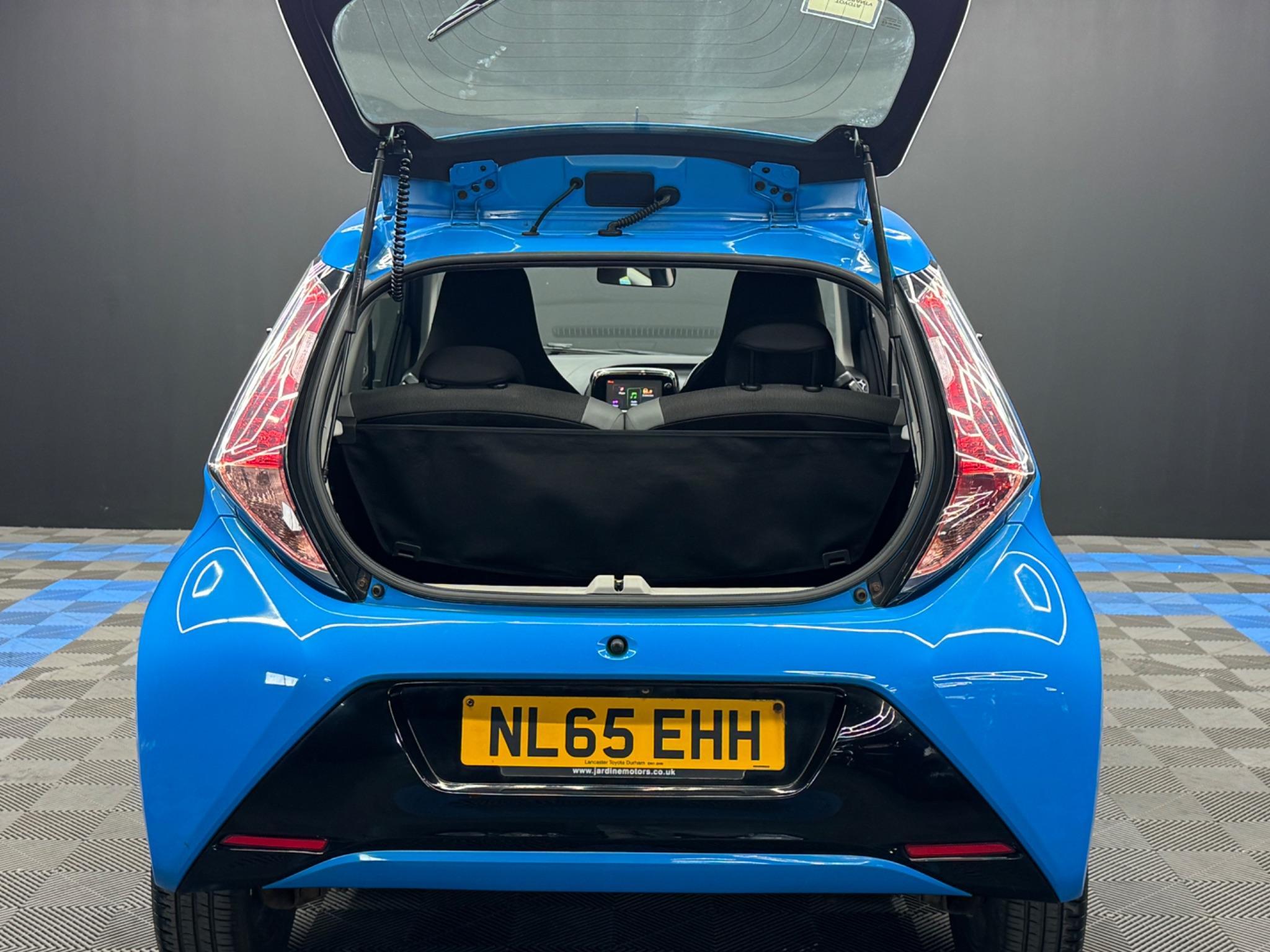 Toyota Aygo - Image 32