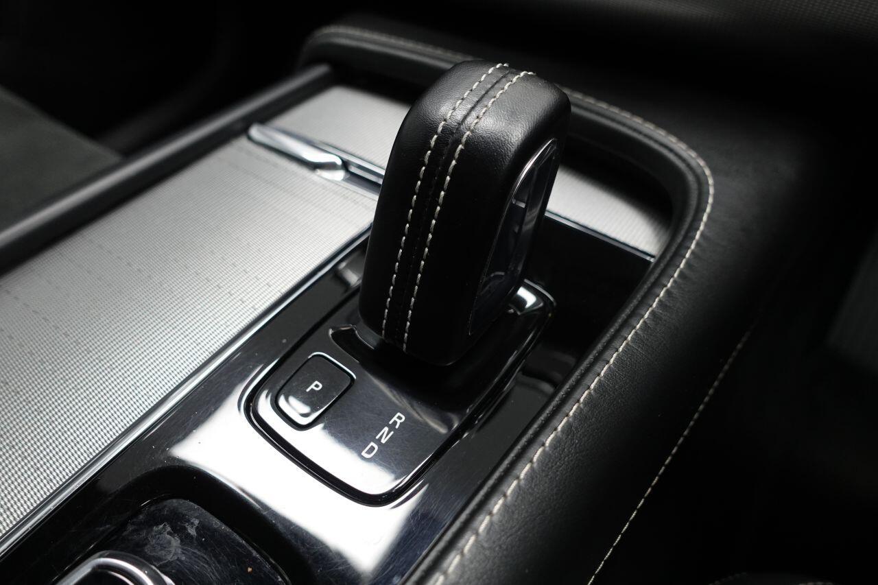 Volvo XC90 - Image 56