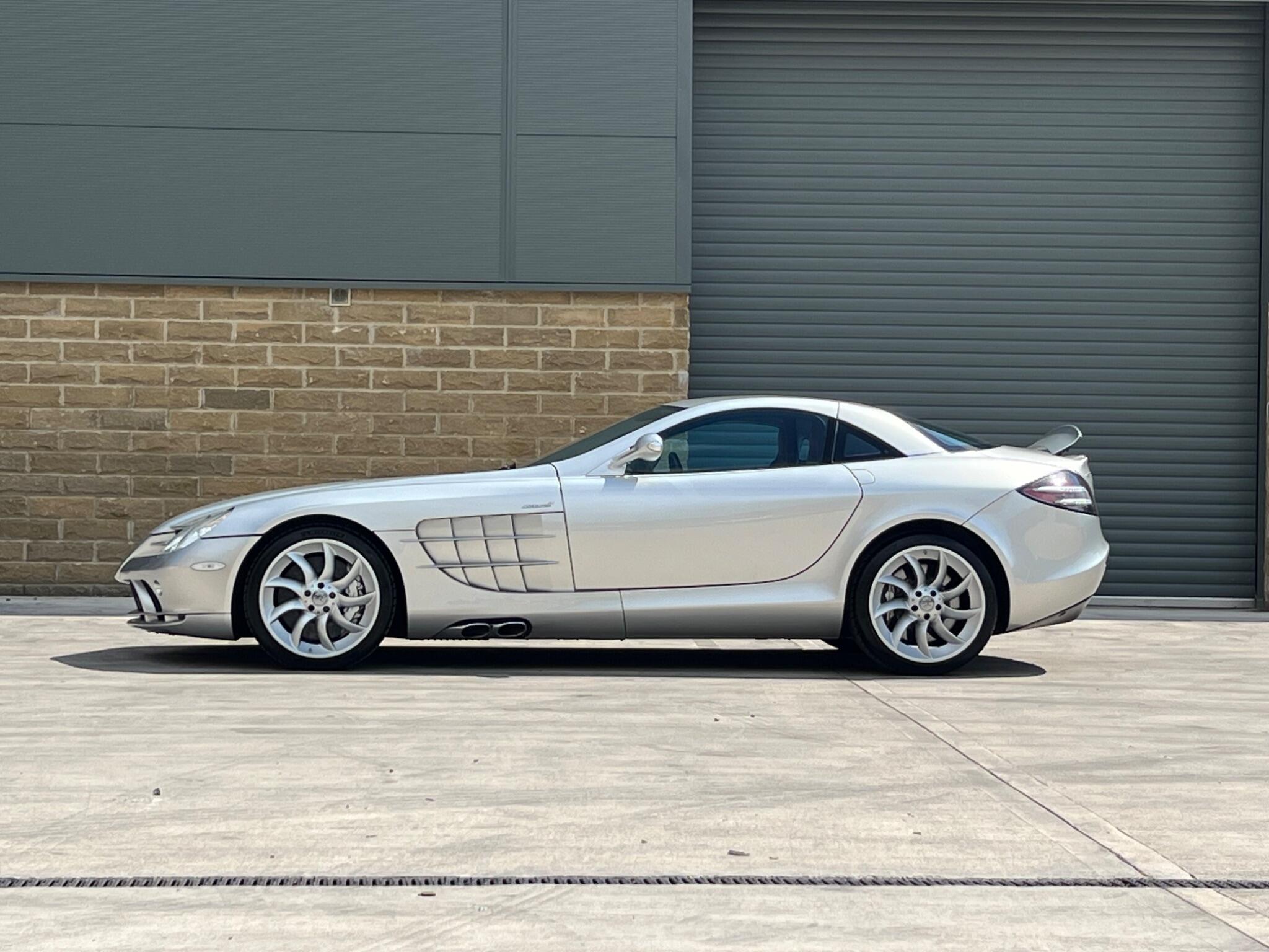 Mercedes SLR McLaren - Image 2