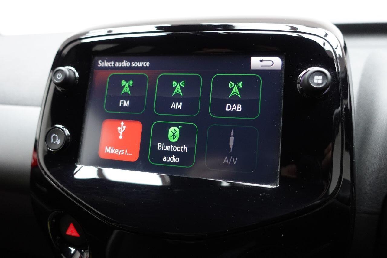 Toyota Aygo - Image 27