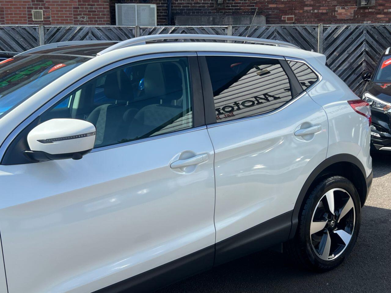 Nissan Qashqai - Image 13
