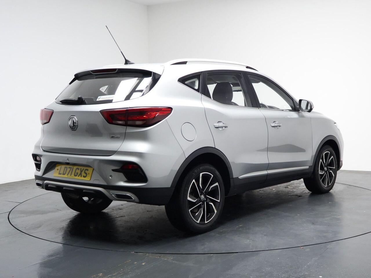 MG MG ZS - Image 12