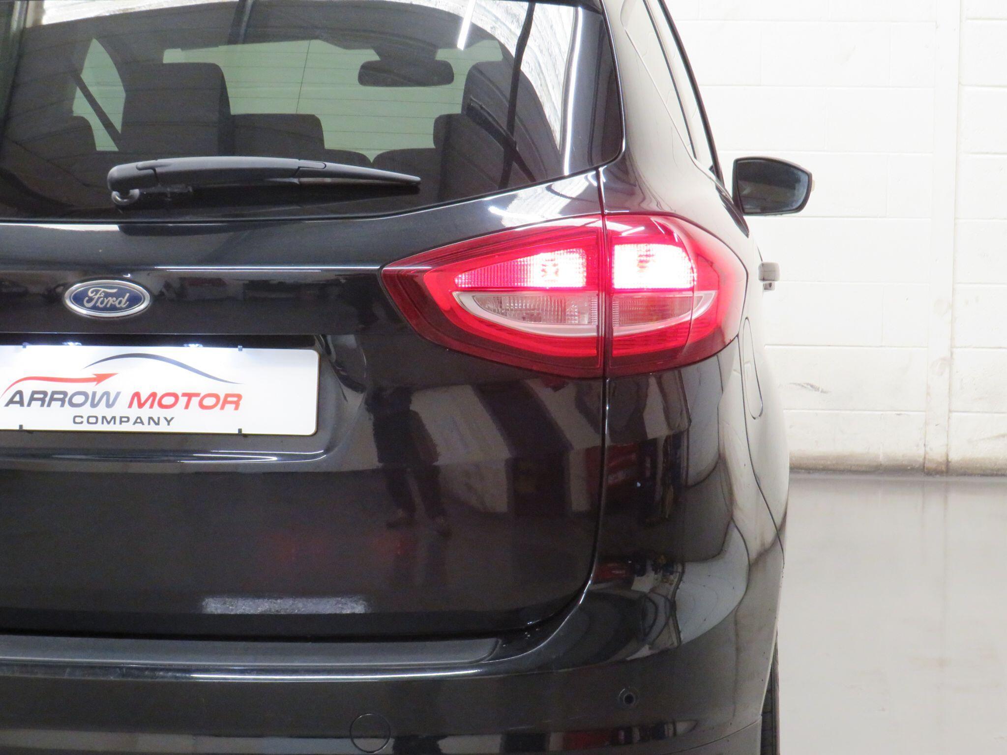 Ford C-MAX - Image 12