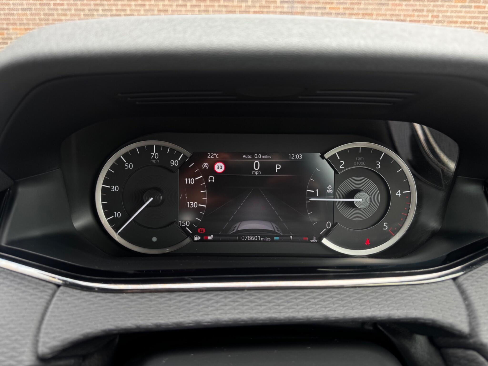 Land Rover Range Rover Evoque - Image 10