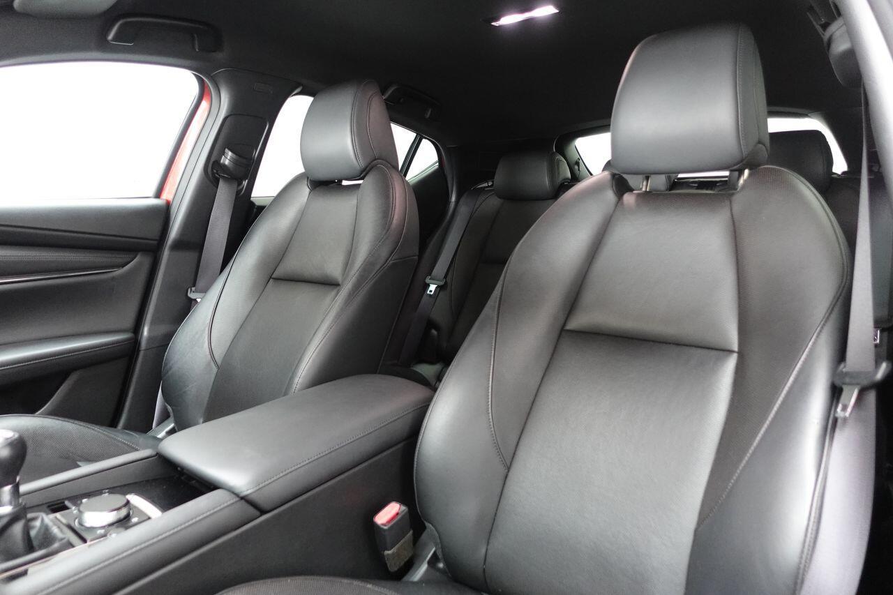 Mazda MAZDA3 - Image 17