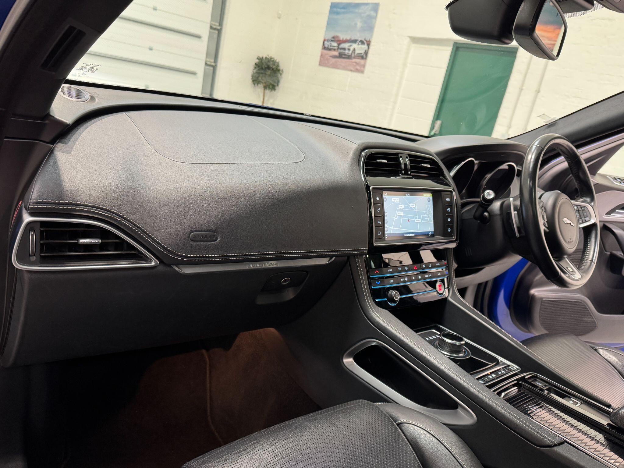 Jaguar F-Pace - Image 20