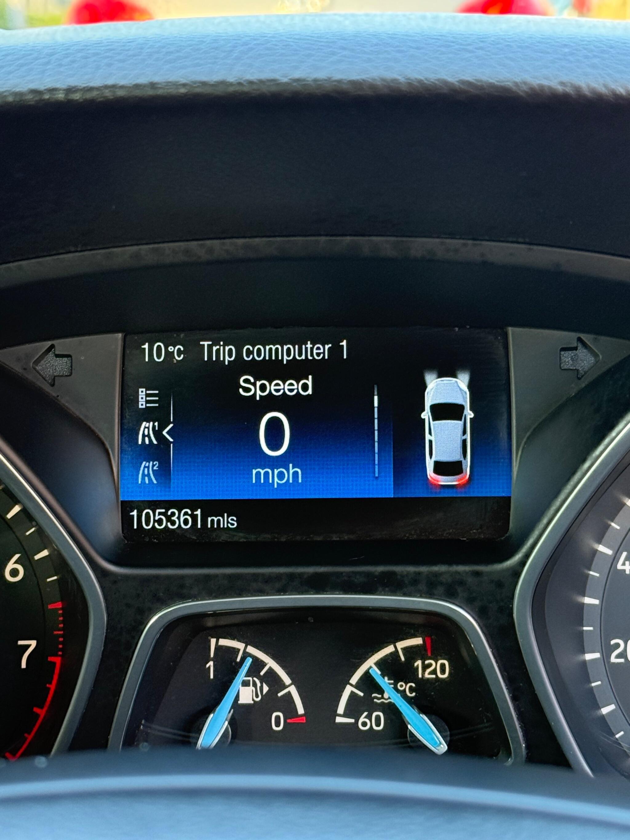 Ford Focus - Image 35