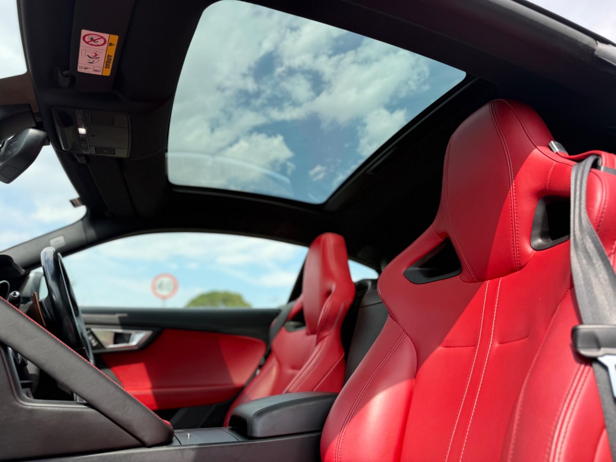 Jaguar F-Type - Image 2