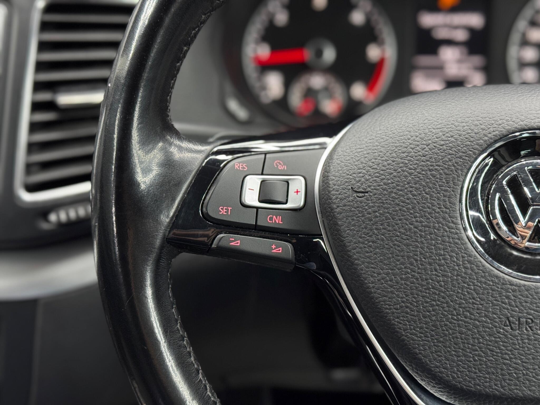 Volkswagen Sharan - Image 22