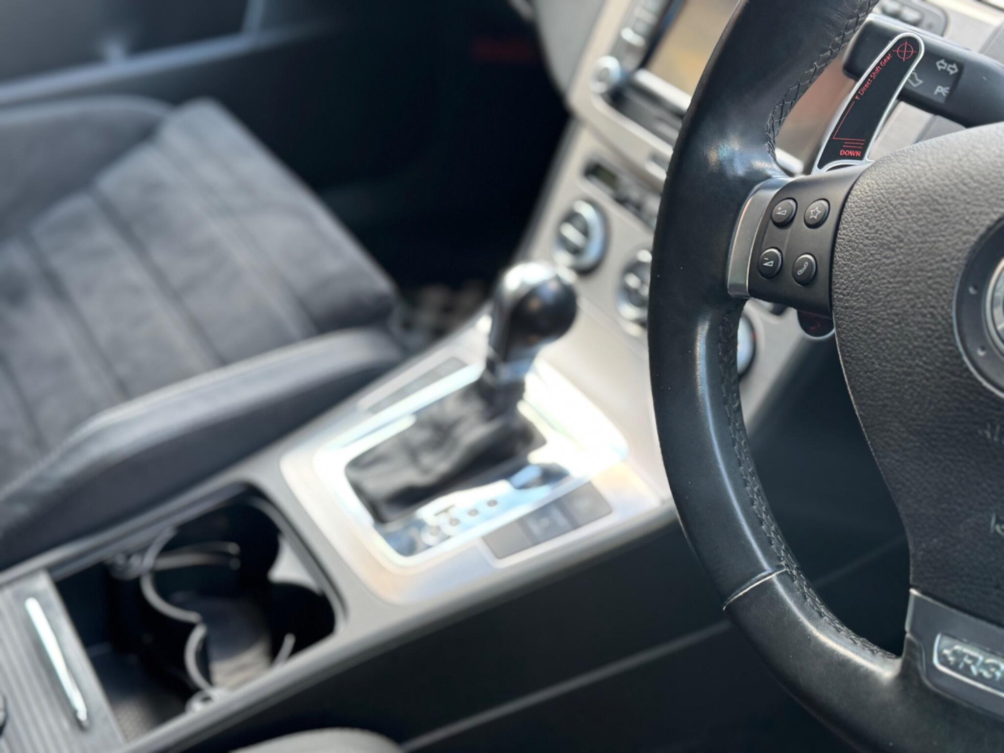 Volkswagen Passat - Image 18